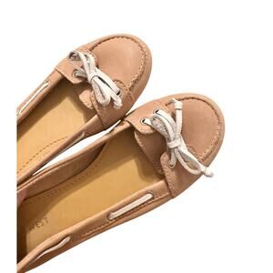 Nine West 7.5 Leather Loafer nude neutral slides ballet flat boat shoe comfort